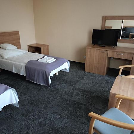 Hotel Olimpijski ออชเวียนชิม ภายนอก รูปภาพ