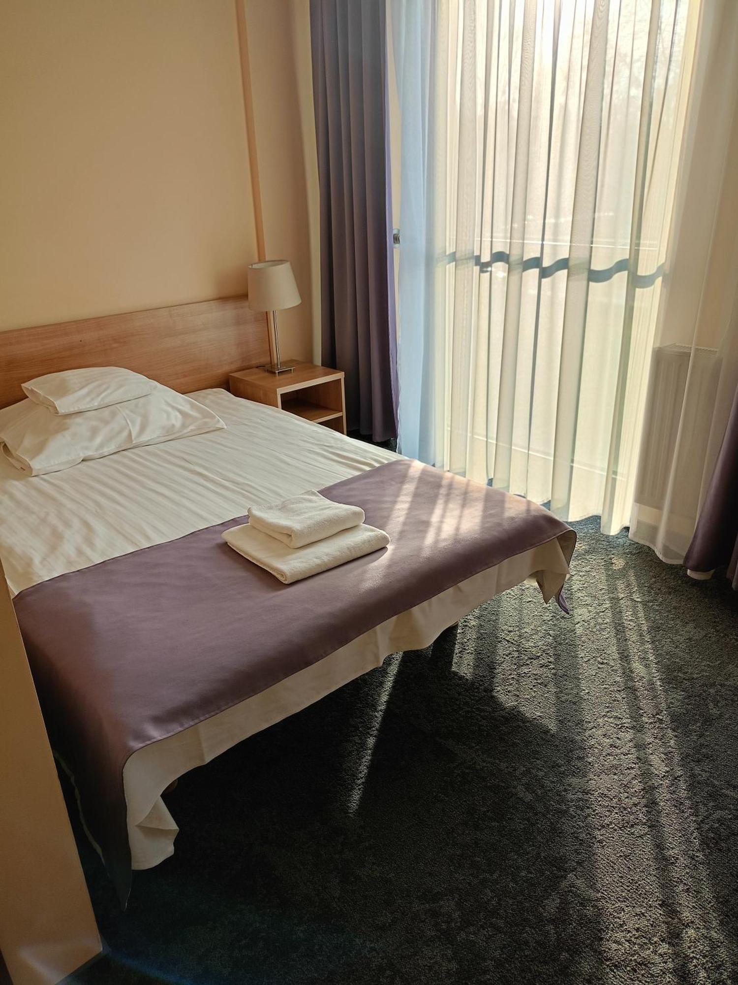 Hotel Olimpijski ออชเวียนชิม ภายนอก รูปภาพ