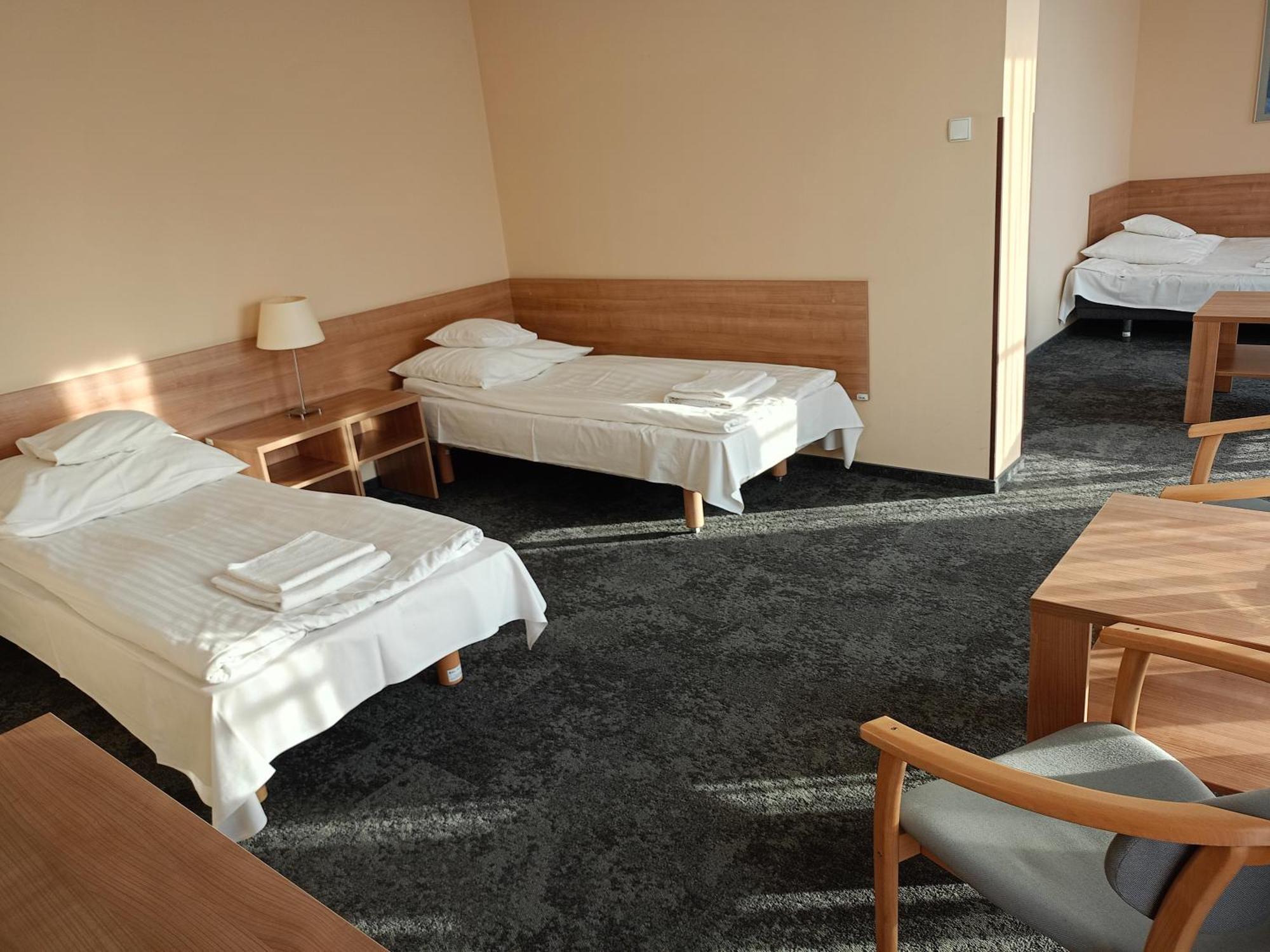 Hotel Olimpijski ออชเวียนชิม ภายนอก รูปภาพ